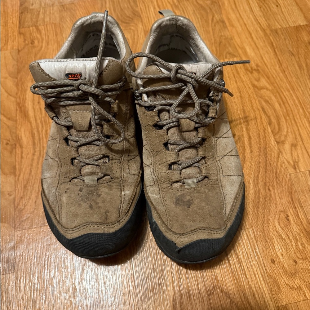 Teva Men's Brown and Black Sneakers
